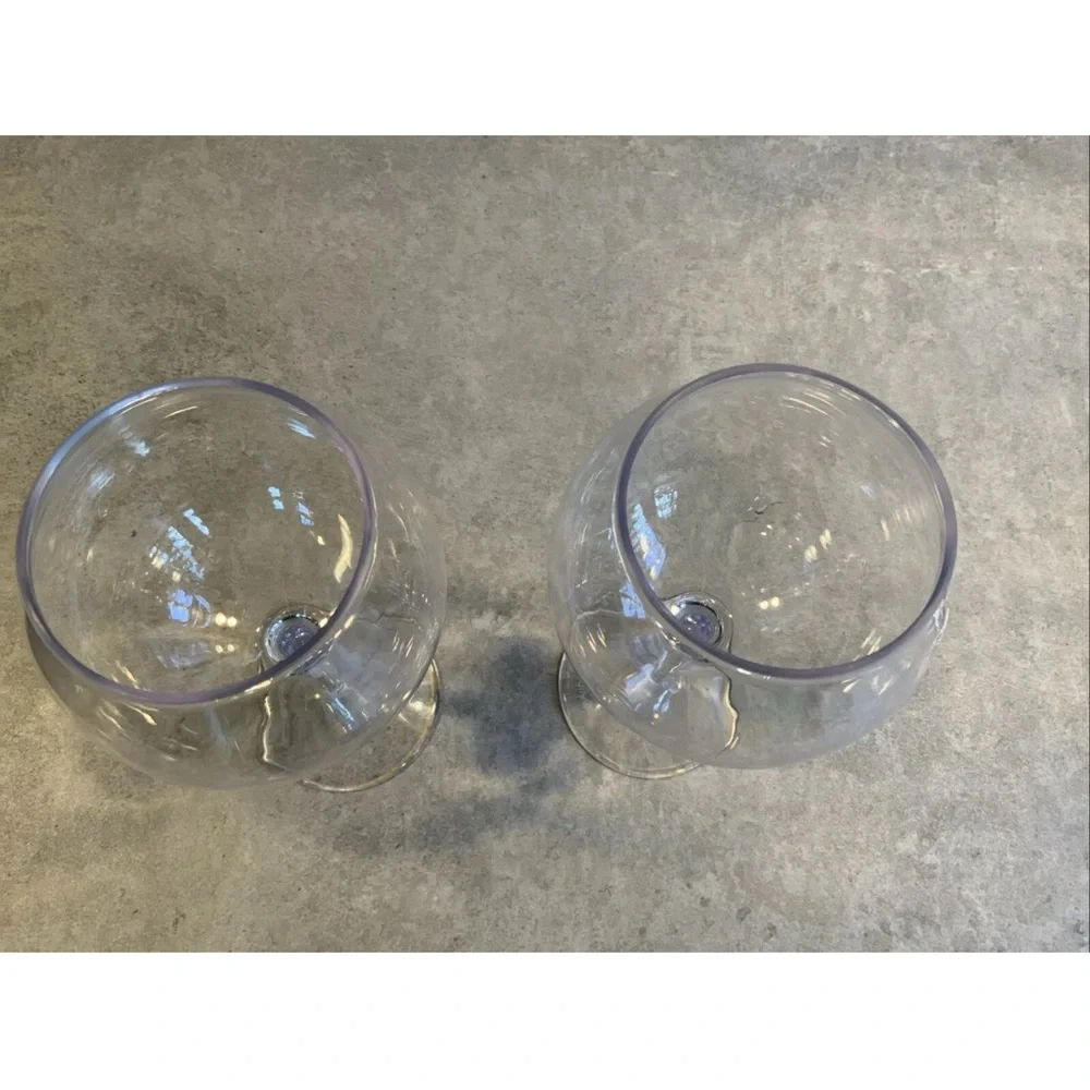 Floating Wine Glasses for Pool (Set of 2) - Pool Wine Glasses That Float